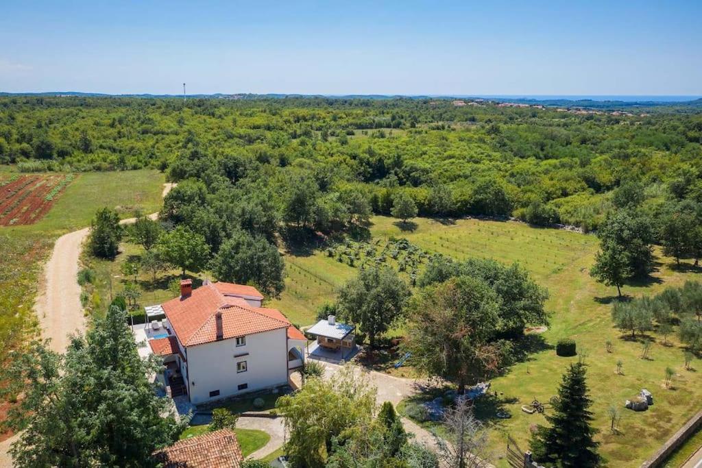 Eufemia Villa
